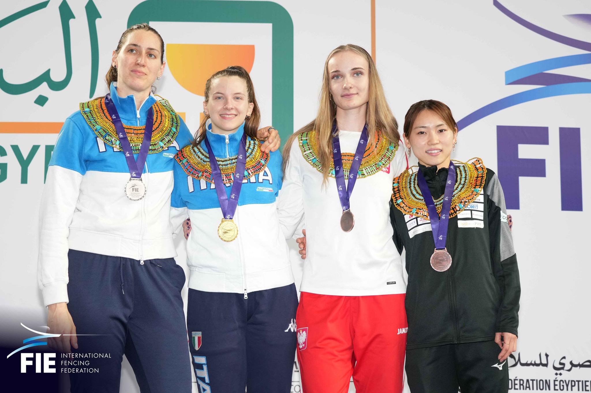 Martina Batini, Martina Favertto, la polacca Kakubowska e la giapponese Azuma sul podio della tappa individuale del Cairo, in Egitto ©BizziTeam