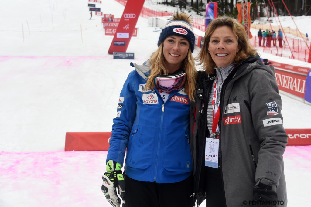 Mikaela Shiffrin con mamma Eileen nel 2019 ©Pentaphoto