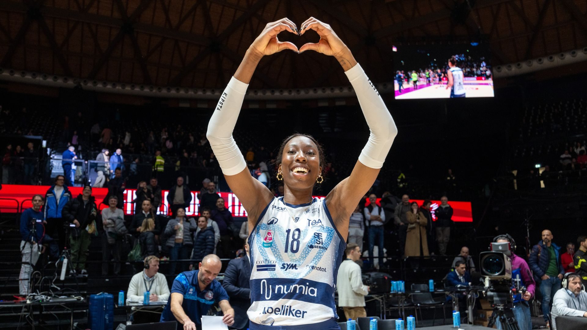 PAOLA EGONU