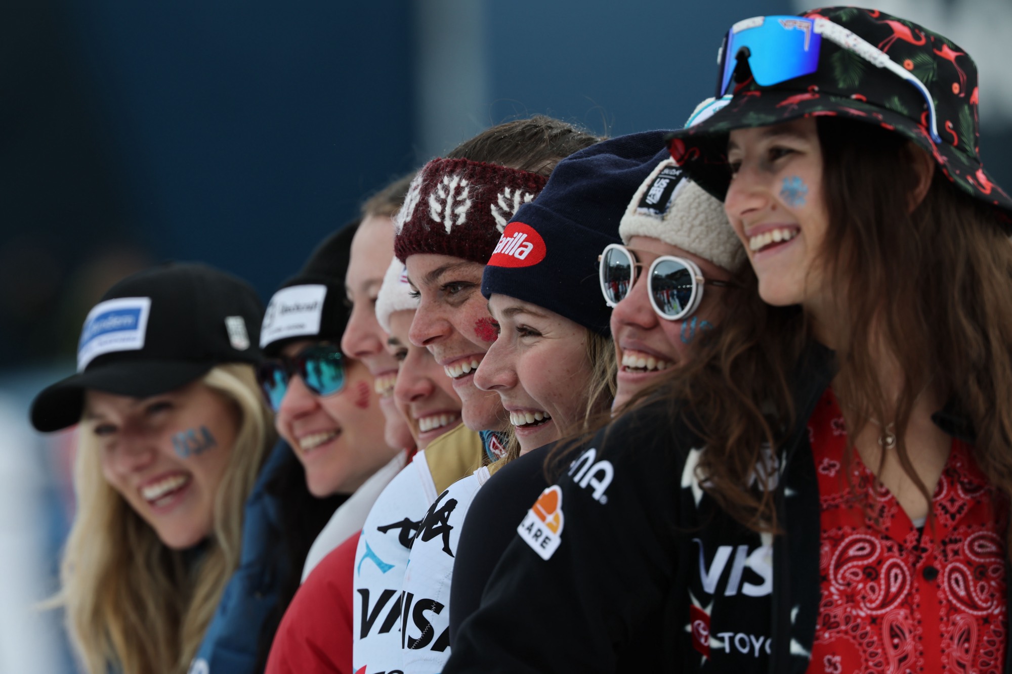 Gruppo statunitense ai Mondiali 2025. Si riconosco O’Brien, Wiles, Johnson, Moltzan, Shiffrin, Macuga tra le altre ©Pentaphoto