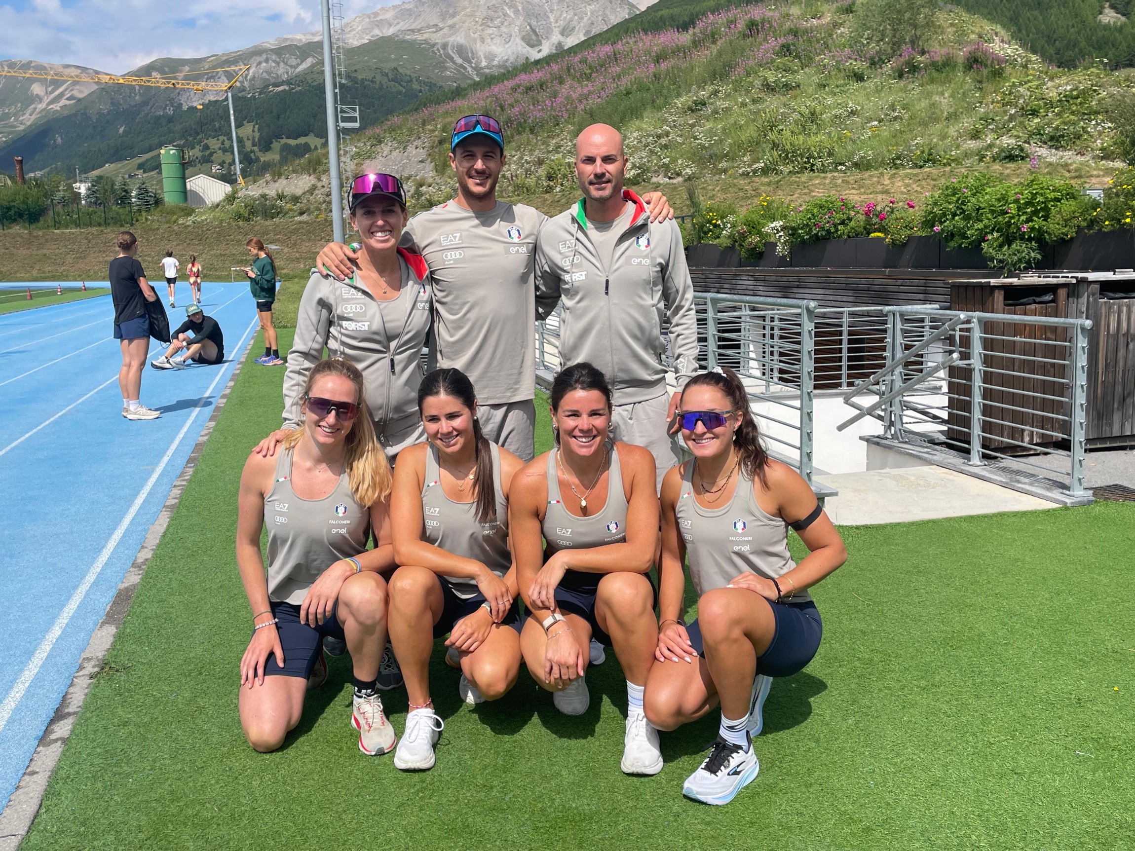 Grande lavoro atletico a Livigno. In basso da sinistra si riconoscono: Thaler, Nadia&Nicol Delago, Allemand