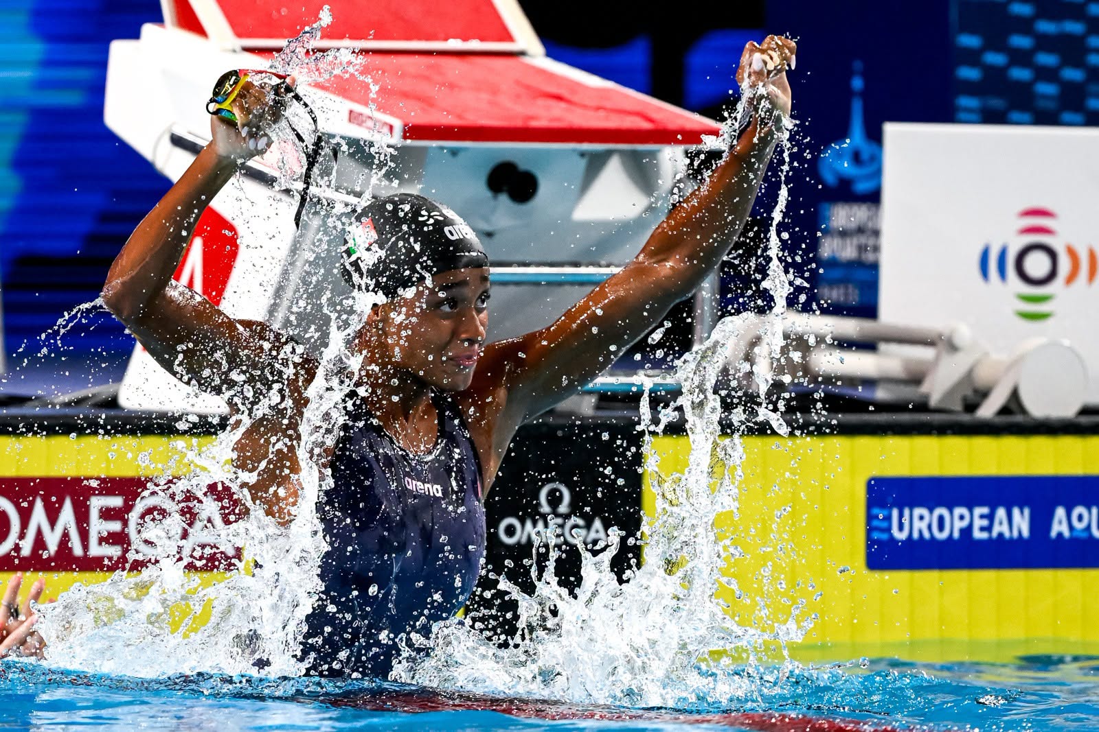 Sara Curtis, bronzo europeo nei 100m stile libero. Nuova primatista mondiale dei 50 dorso ©FIN