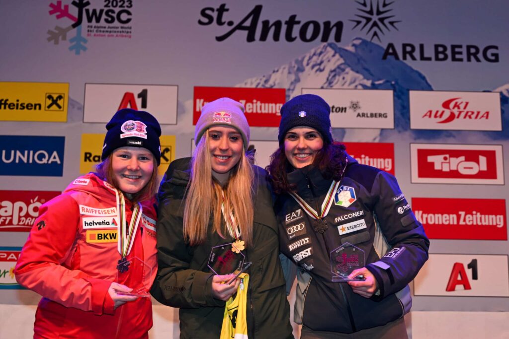 Grob, Colturi, Calaba: il podio del superG femminile ai Mondiali jr. di St.Anton 2023 ©GEPA