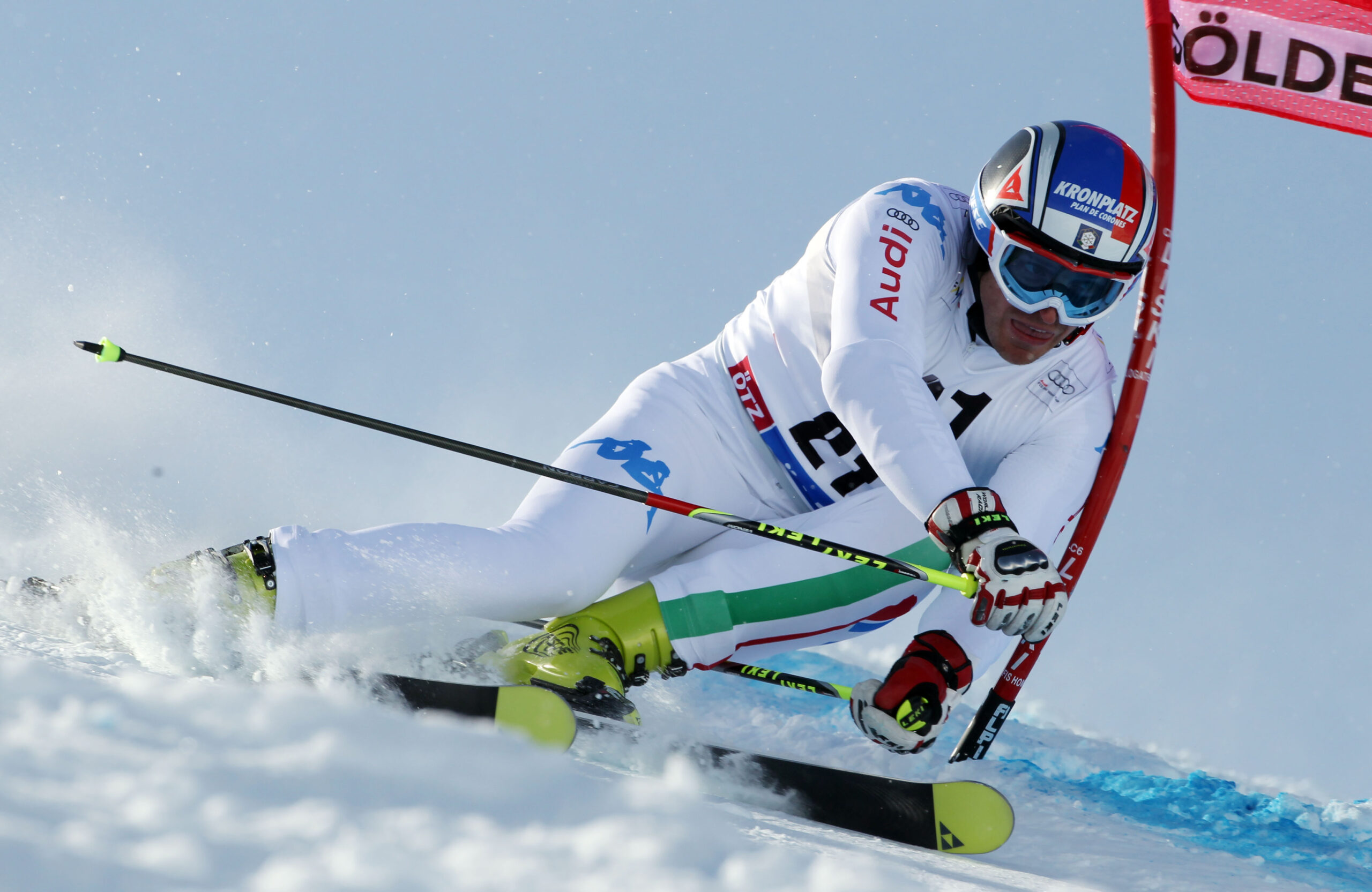 Sölden, 28 ottobre 2012: ultimo podio dell'Italia maschile sul Rettenbach, dove gli azzurri non hanno mai vinto (le azzurre sì, 4 volte). In azione: Manfred Mölgg, secondo. Vinse Ted Ligety, terzo fu Marcel Hirscher ©Pentaphoto